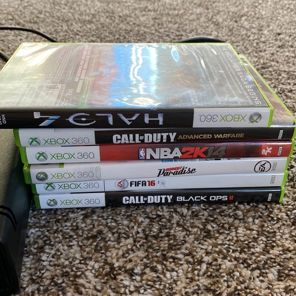 Xbox 360 - Picture 3 of 4